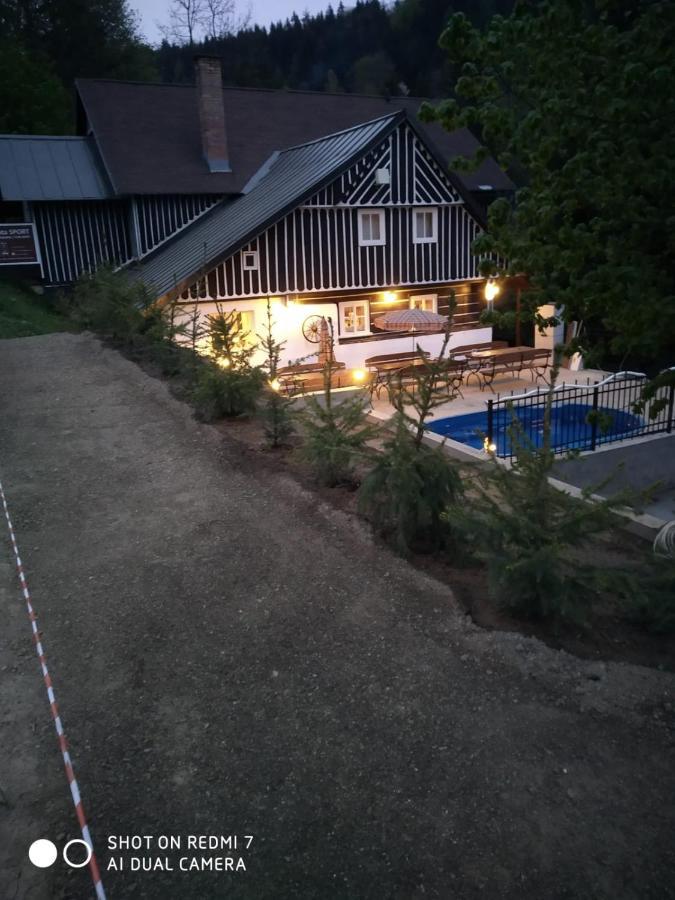 Chalupa Sport Buřany Jablonec nad Jizerou Bagian luar foto